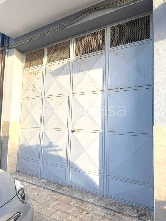 casa indipendente in vendita a Floridia