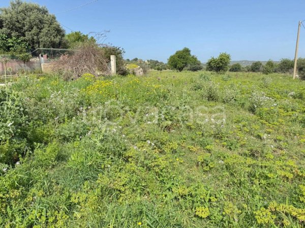 casa indipendente in vendita a Floridia