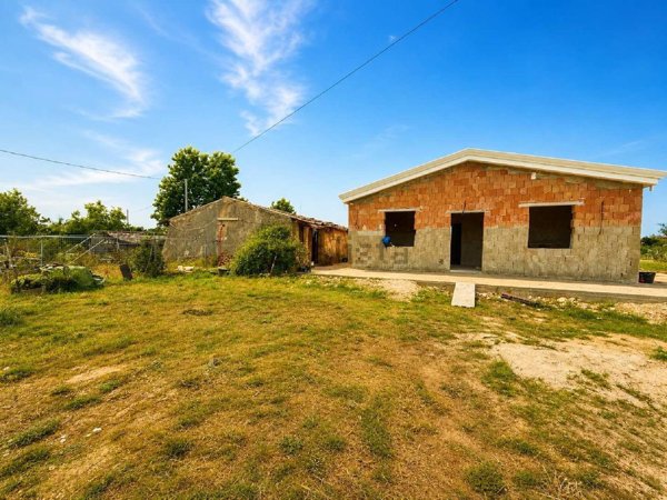 casa indipendente in vendita a Floridia