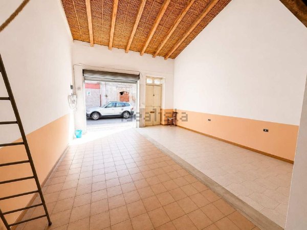 casa indipendente in vendita a Floridia