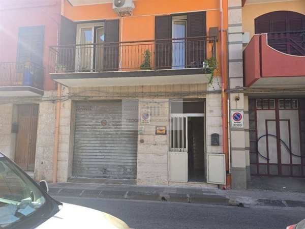 appartamento in vendita a Floridia