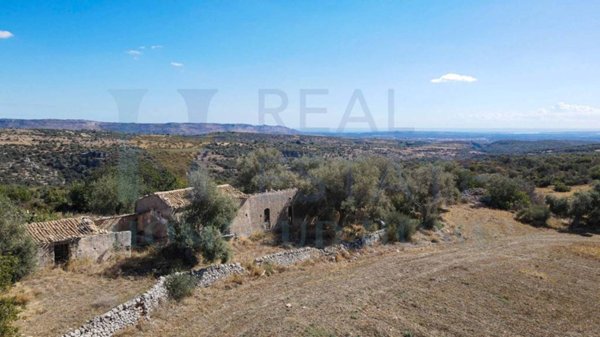 azienda agricola in vendita a Floridia