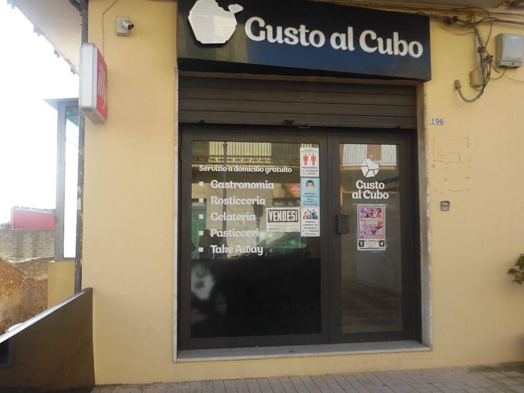 negozio in vendita a Floridia