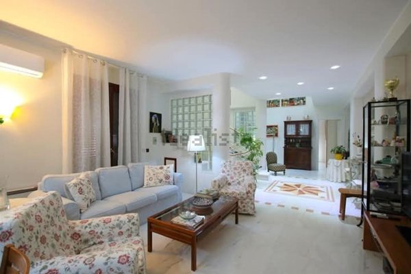 casa indipendente in vendita a Floridia