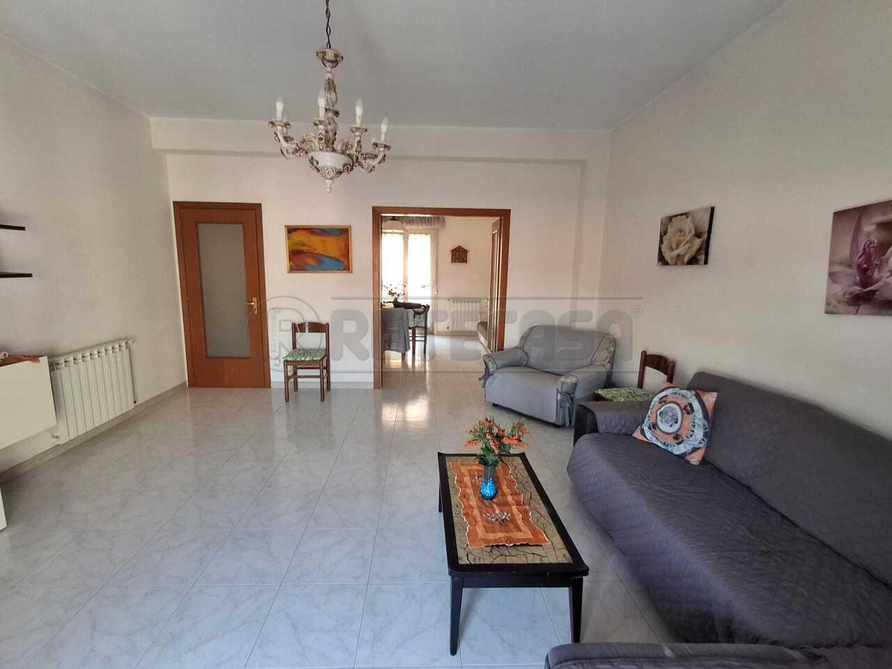 appartamento in vendita a Floridia