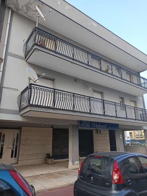 appartamento in vendita a Floridia