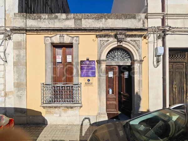ufficio in vendita a Floridia