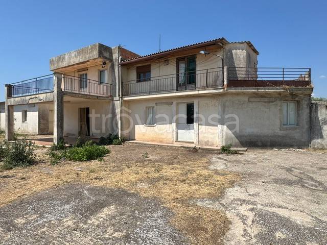 casa indipendente in vendita a Floridia