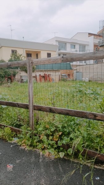 terreno in vendita a Floridia