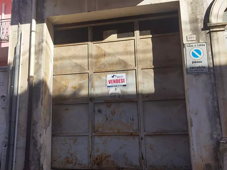 box auto in vendita a Floridia