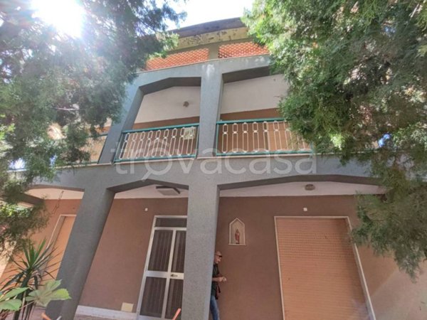 casa indipendente in vendita a Floridia