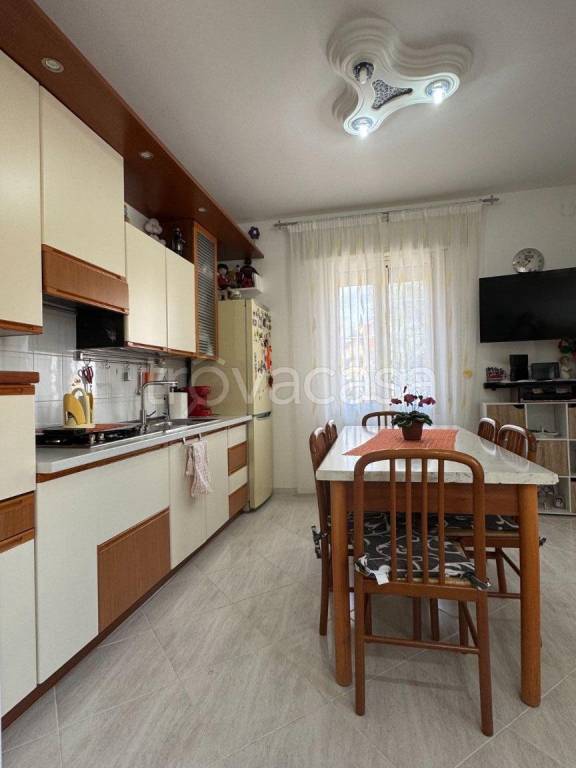 appartamento in vendita a Floridia