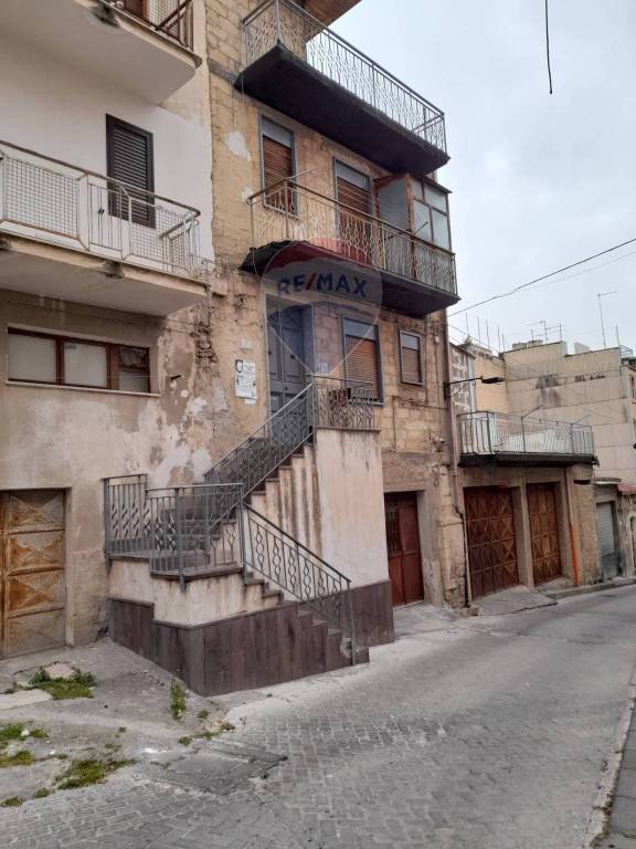 casa indipendente in vendita a Francofonte