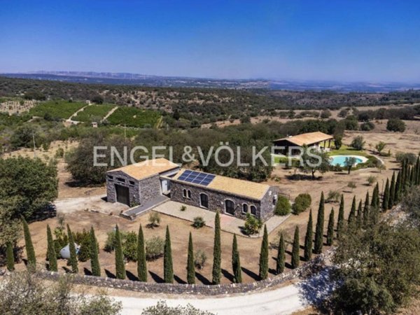 casa indipendente in vendita a Francofonte