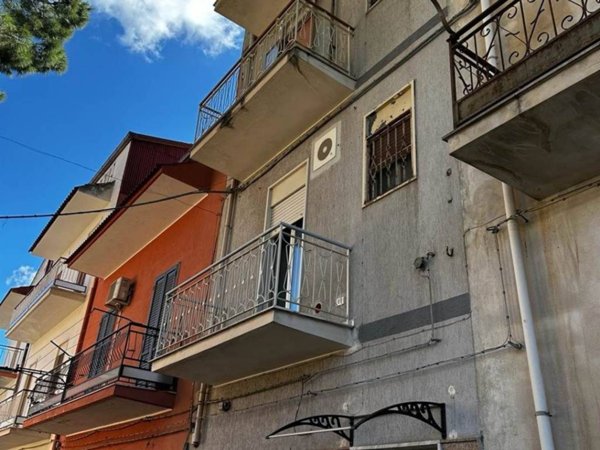 appartamento in vendita a Francofonte