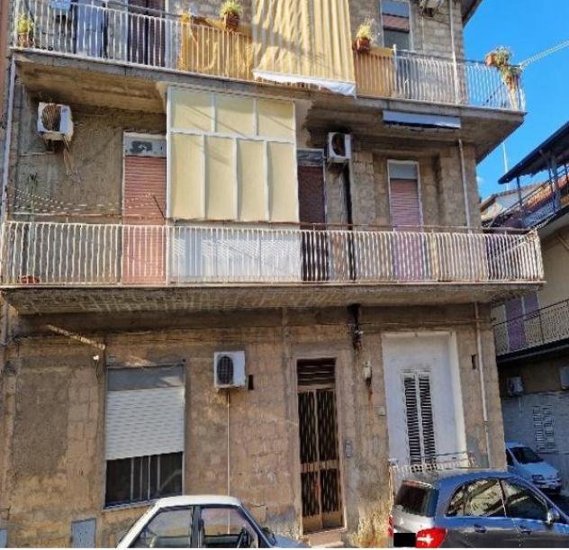 intera palazzina in vendita a Francofonte