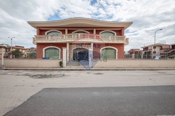 locale commerciale in vendita a Francofonte