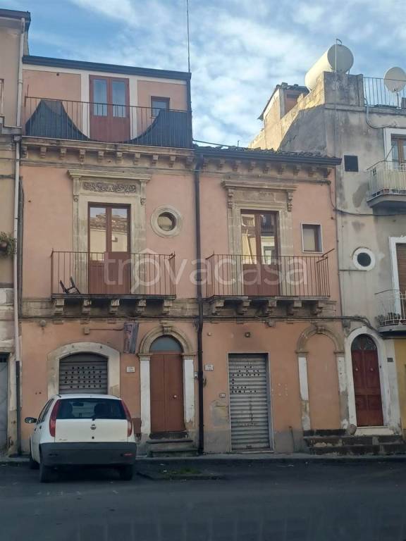 casa indipendente in vendita a Francofonte