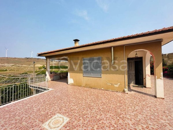 casa indipendente in vendita a Francofonte