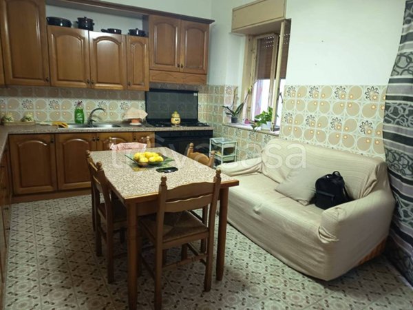 casa indipendente in vendita a Francofonte