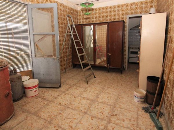 casa indipendente in vendita a Lentini