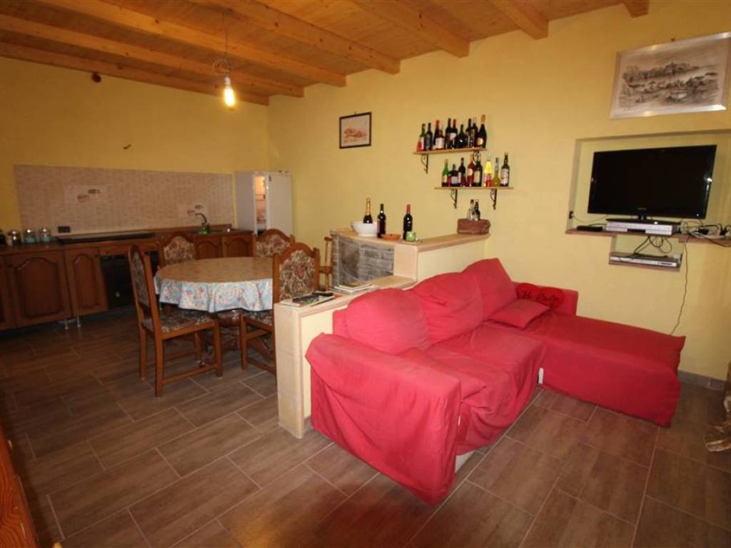 casa indipendente in vendita a Lentini