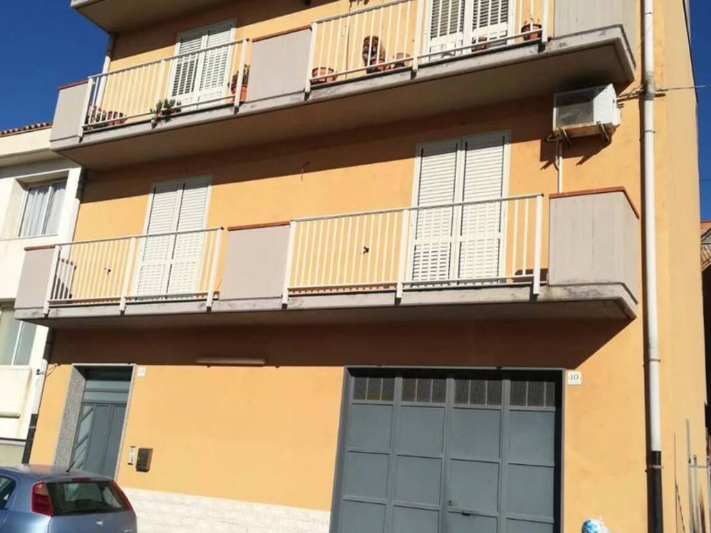 casa indipendente in vendita a Lentini