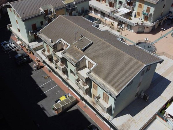 intera palazzina in vendita a Lentini