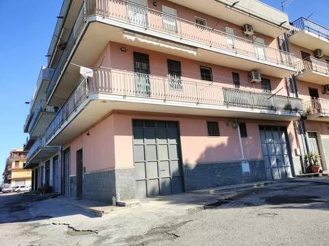 intera palazzina in vendita a Lentini