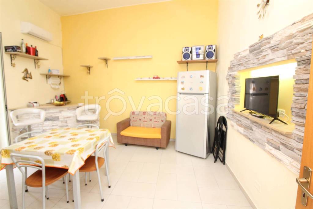 casa indipendente in vendita a Lentini