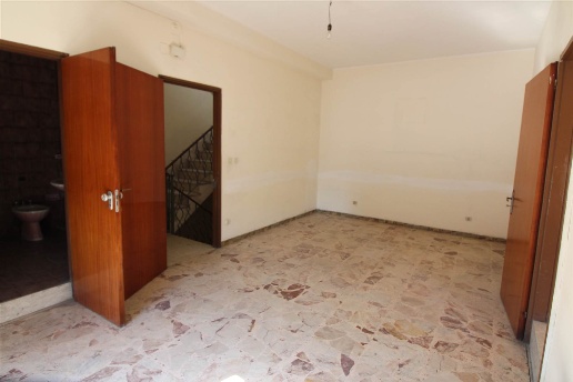 casa indipendente in vendita a Lentini