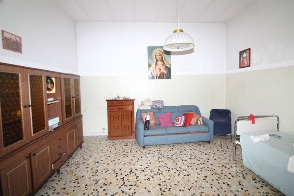 casa indipendente in vendita a Lentini