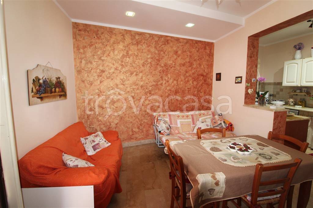 casa indipendente in vendita a Lentini
