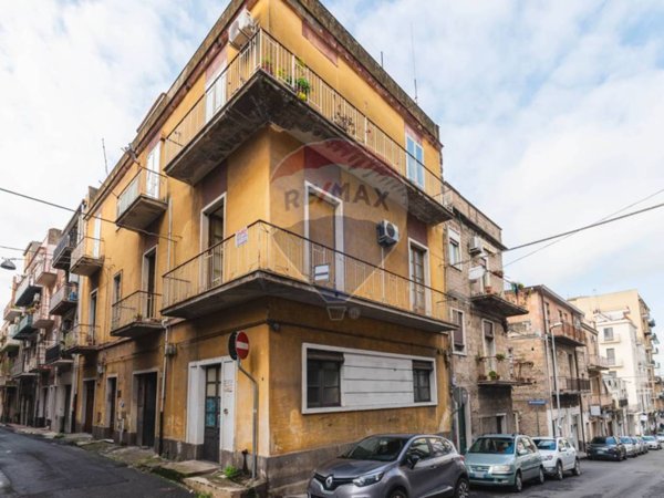 casa indipendente in vendita a Lentini