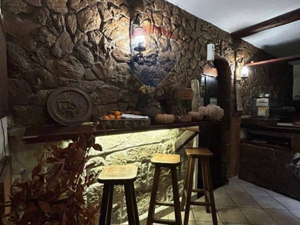 casa indipendente in vendita a Lentini