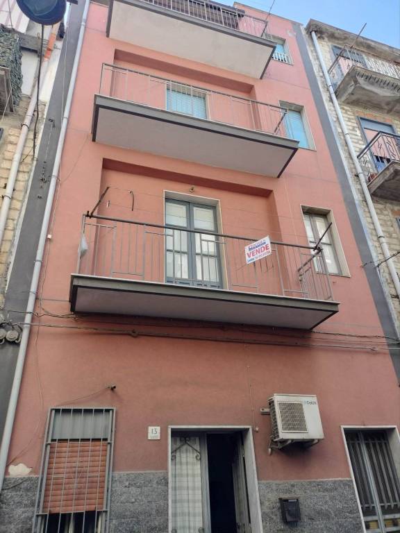 casa indipendente in vendita a Lentini