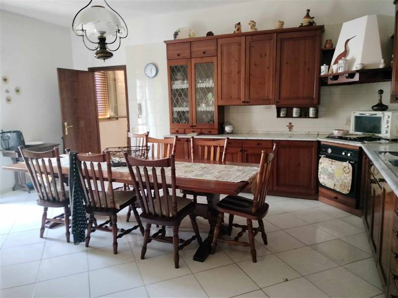 casa indipendente in vendita a Lentini