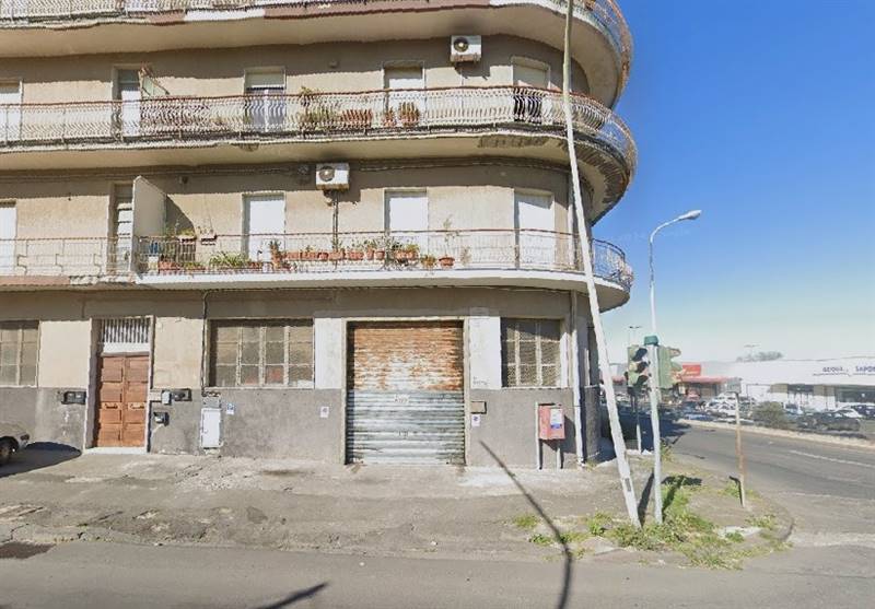 locale commerciale in vendita a Lentini