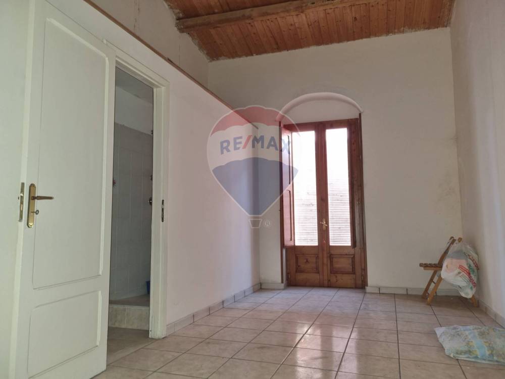 casa semindipendente in vendita a Lentini