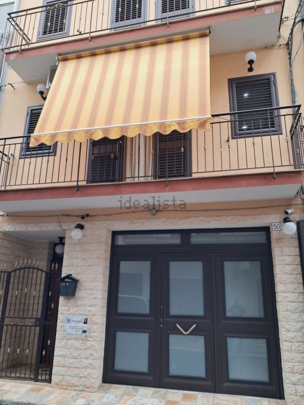 casa indipendente in vendita a Lentini