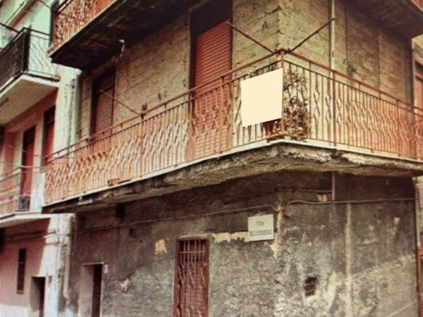 casa indipendente in vendita a Lentini