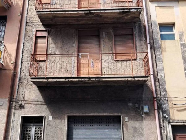 casa indipendente in vendita a Lentini