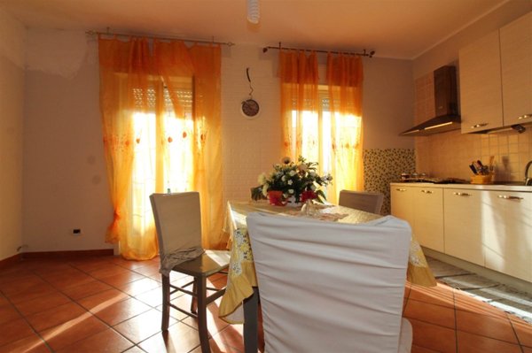 casa semindipendente in vendita a Lentini