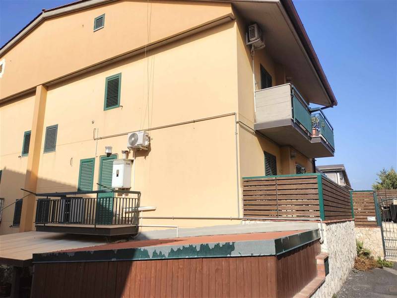 casa indipendente in vendita a Lentini