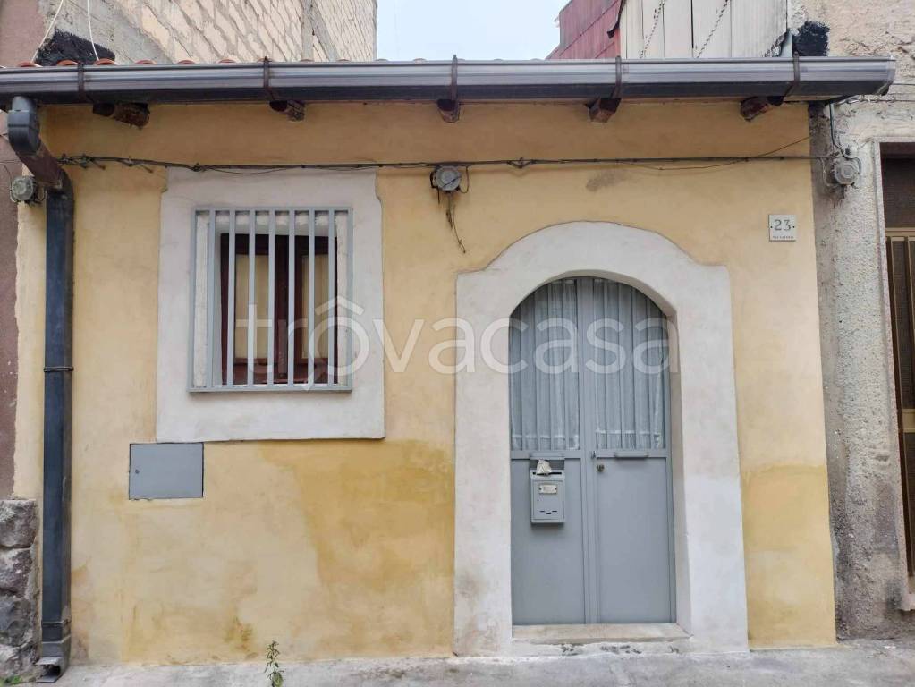 casa indipendente in vendita a Lentini