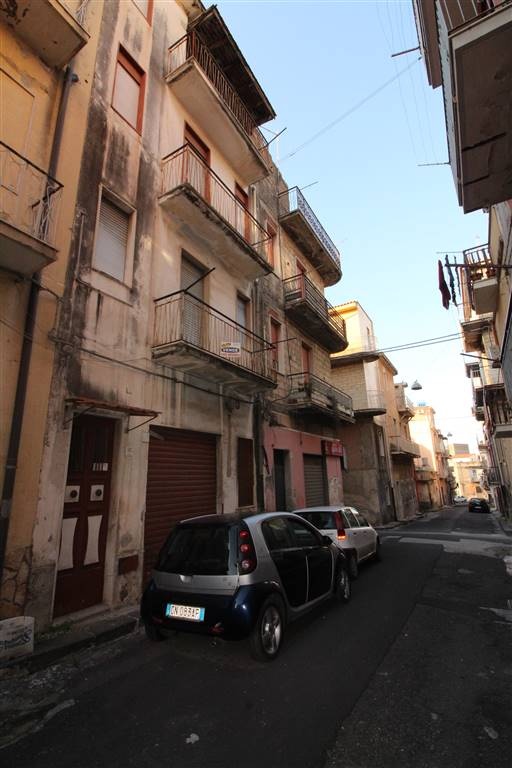 casa indipendente in vendita a Lentini