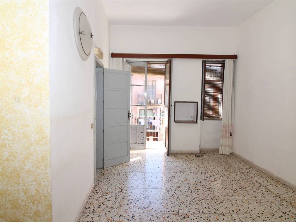 casa indipendente in vendita a Lentini