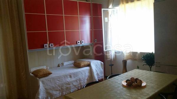 casa indipendente in vendita a Lentini