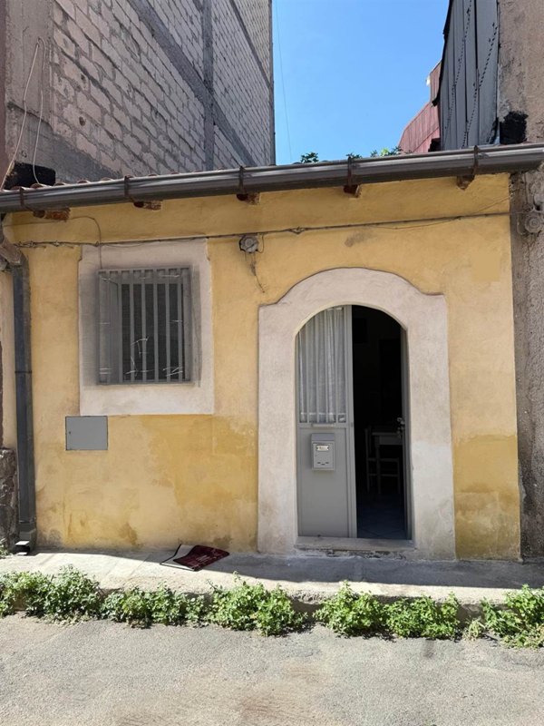 casa indipendente in vendita a Lentini