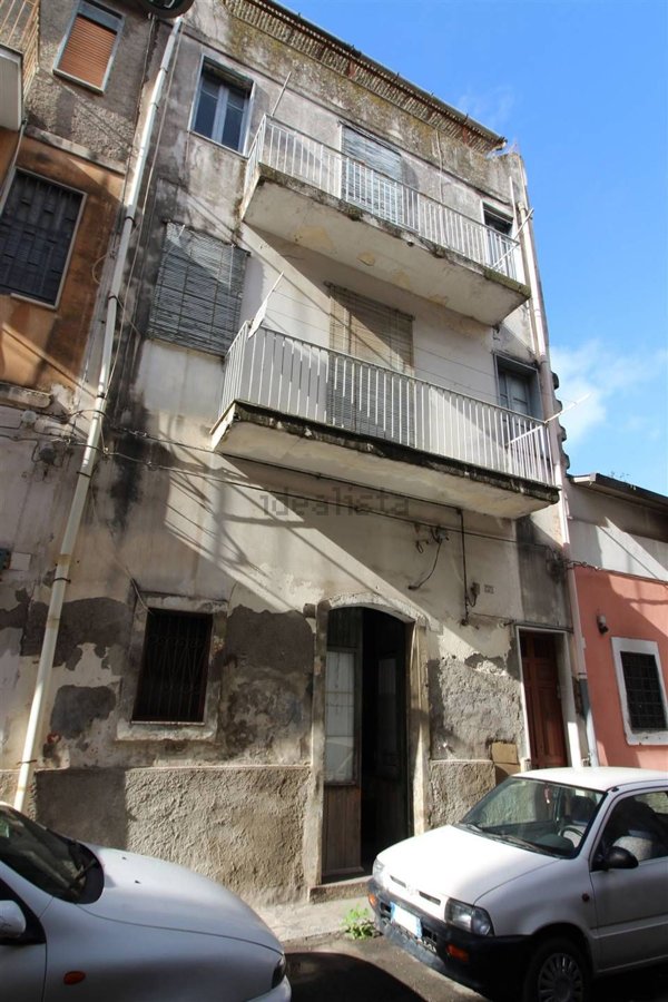 casa indipendente in vendita a Lentini